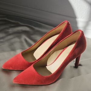 Michael Kors Red Scarlet Suede Dorothy Flex Pumps Heels Shoes 7M